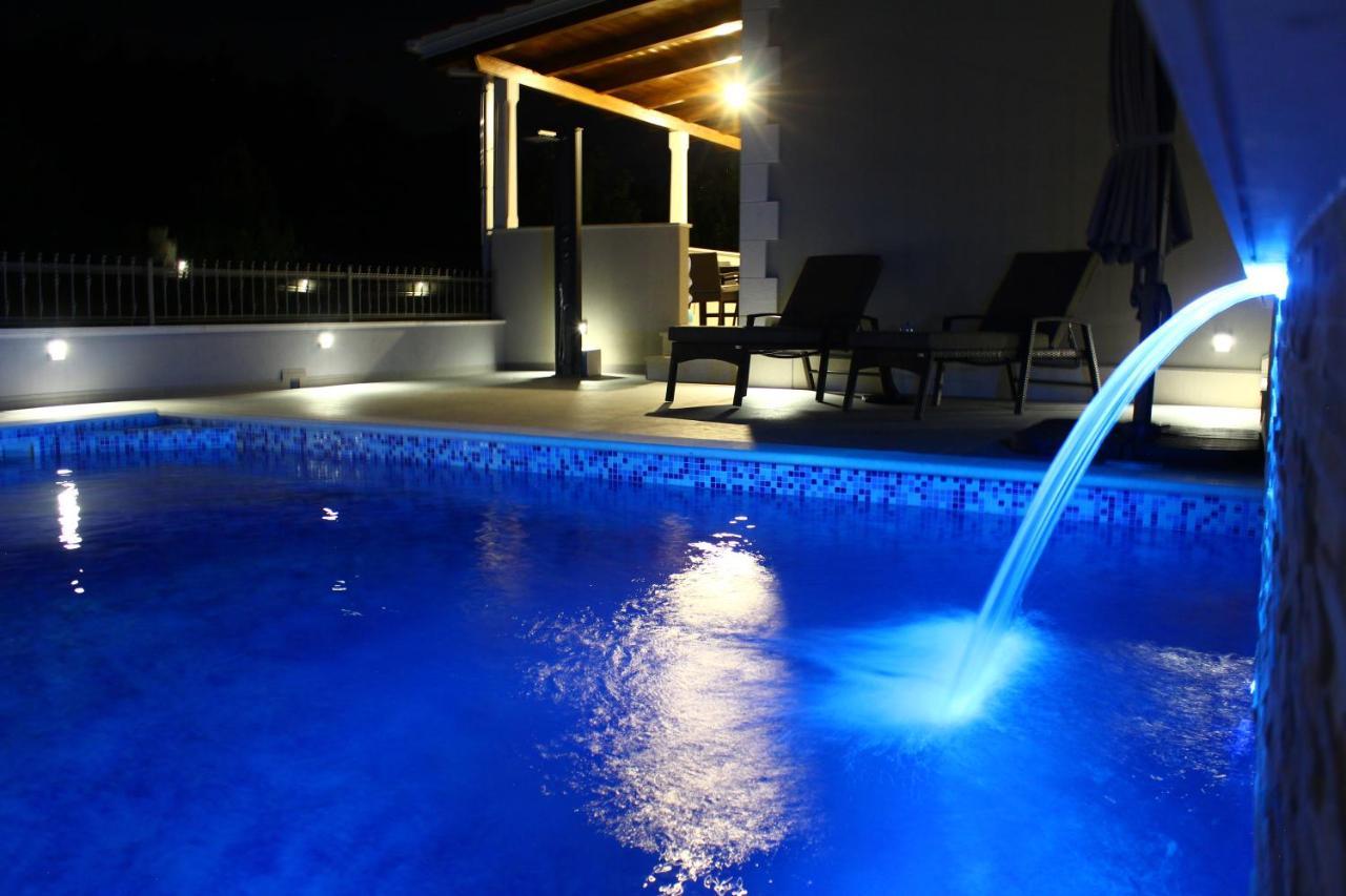 Vacation Home Meri Mirca  Экстерьер фото